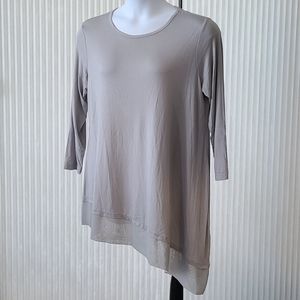 DG2 Crew Neck 3/4 Sleeve Asymmetric Shirt